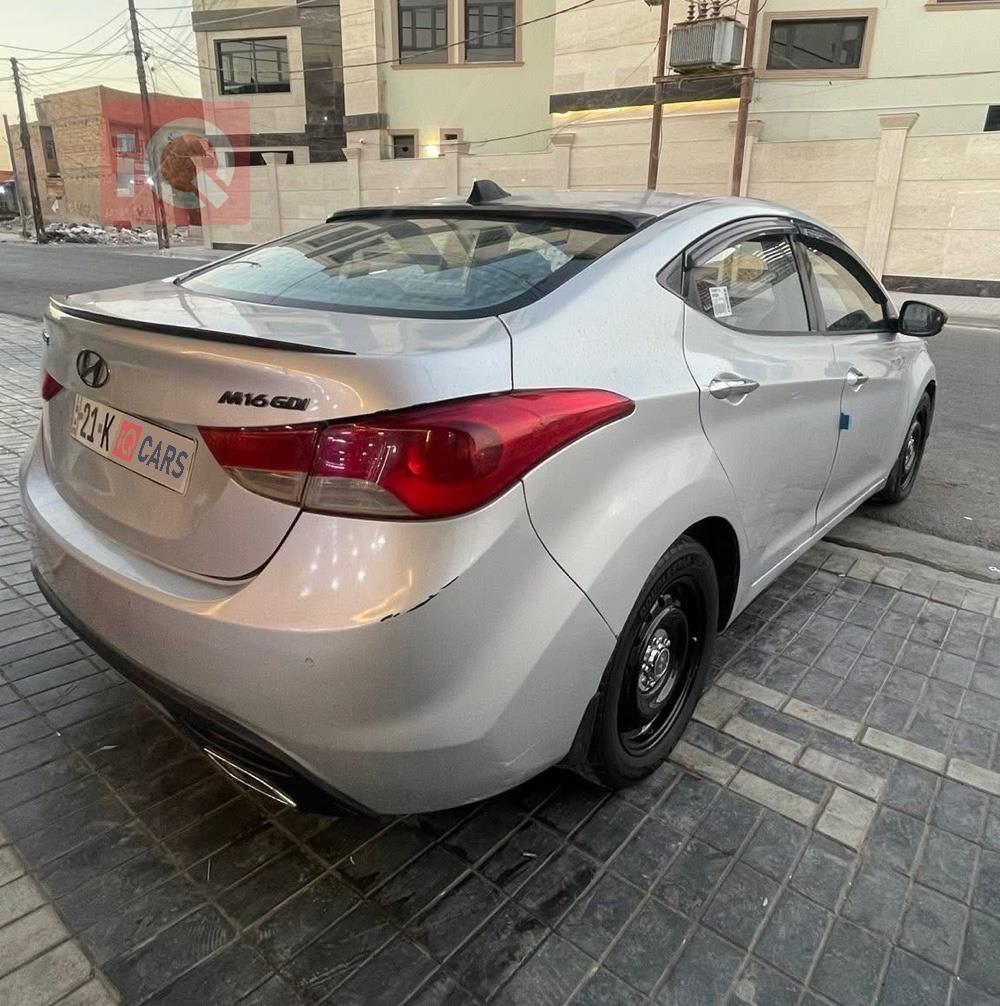 هيونداي النترا